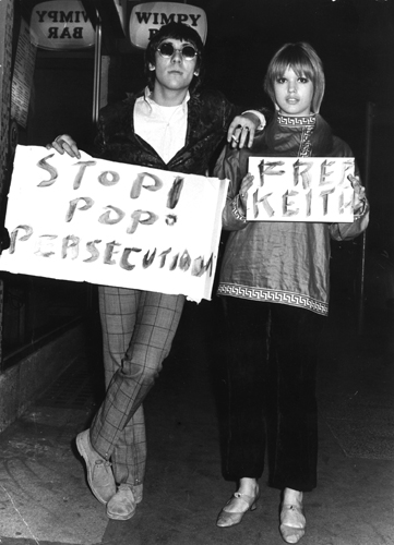 Keith and Kim Moon outside News of the World